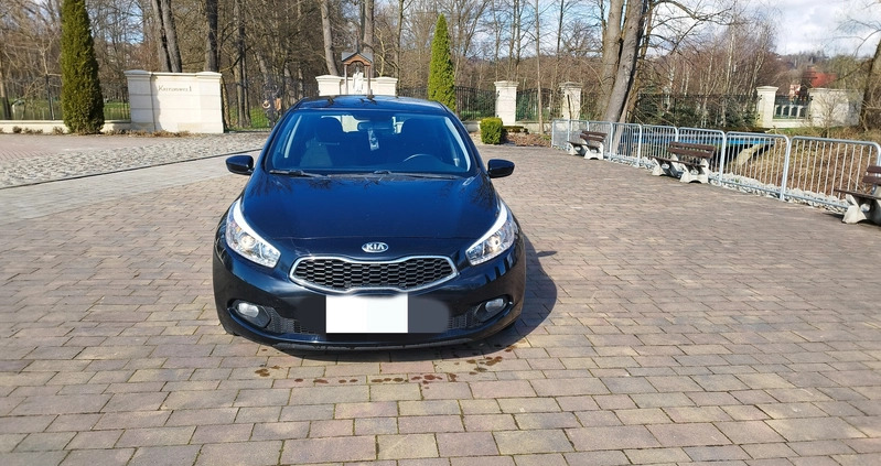 Kia Ceed cena 27500 przebieg: 166800, rok produkcji 2012 z Myślenice małe 154